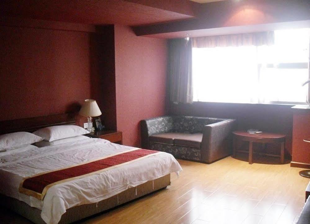Chongqing Tianshun Hotel Exterior foto